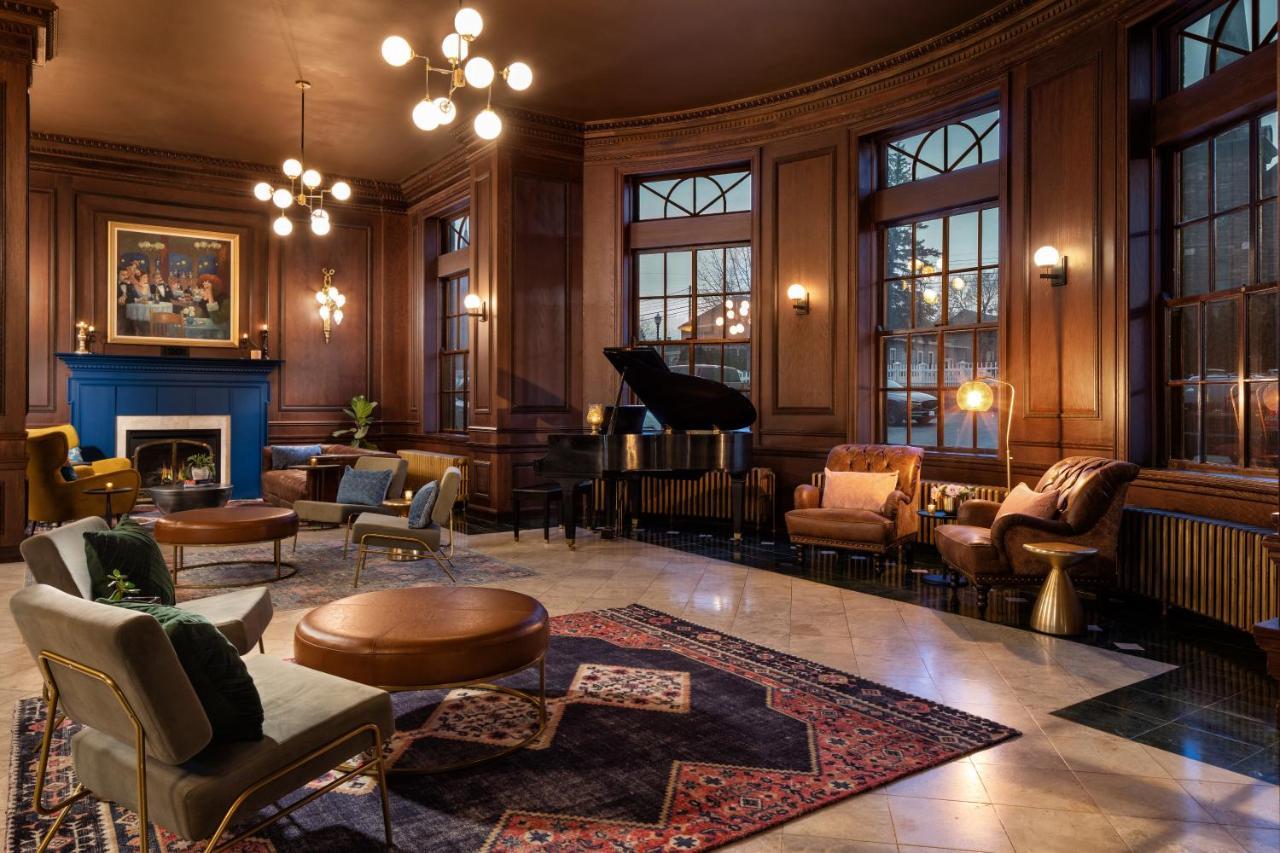 Landmark Inn Marquette Extérieur photo